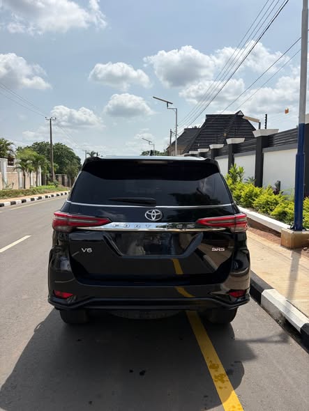 A picture of Toyota fortuner 2020