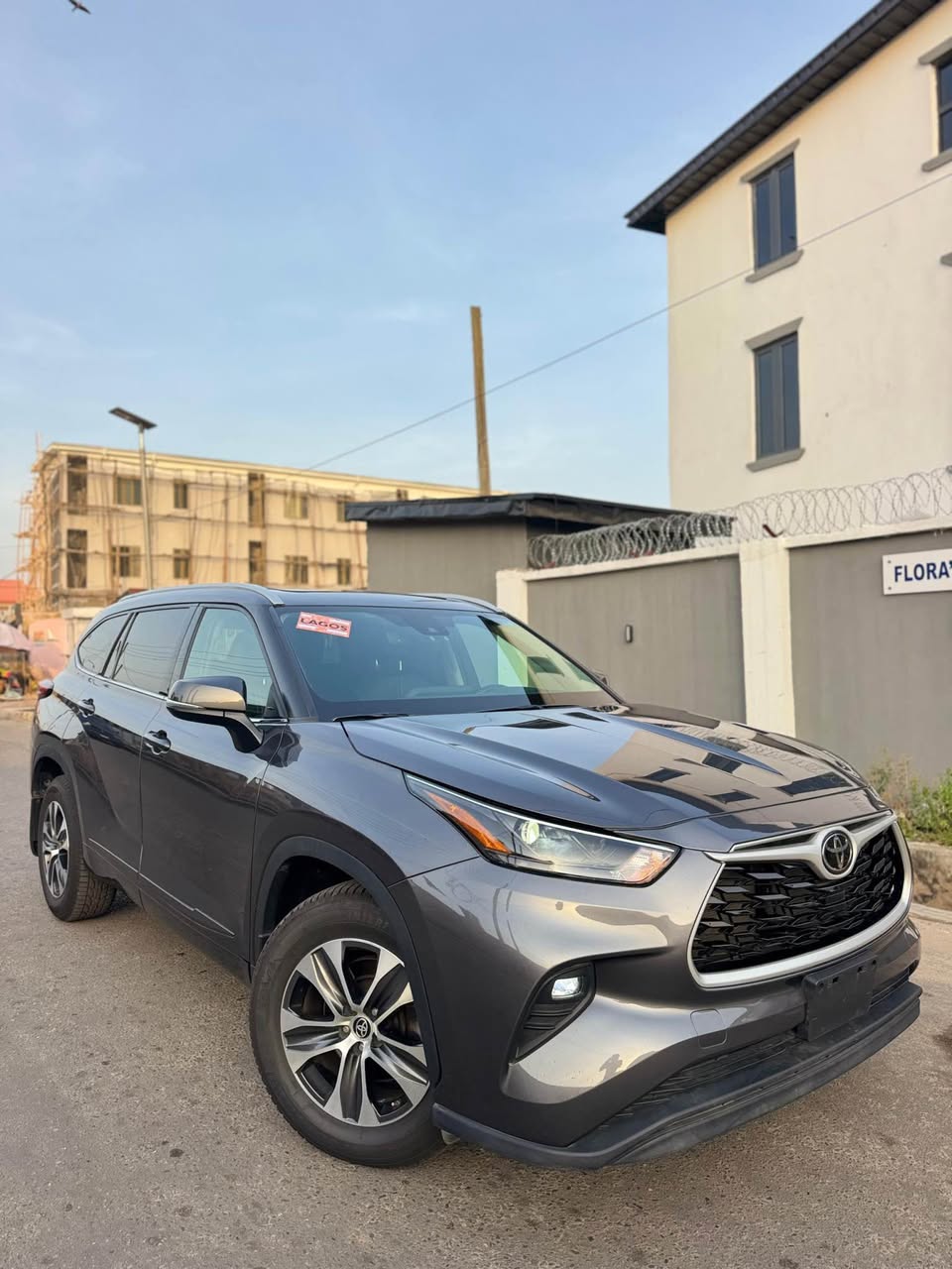 A picture of Few months Registered 2023 Toyota Highlander