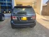 A picture of Toyota fortuner Tsh mil 25