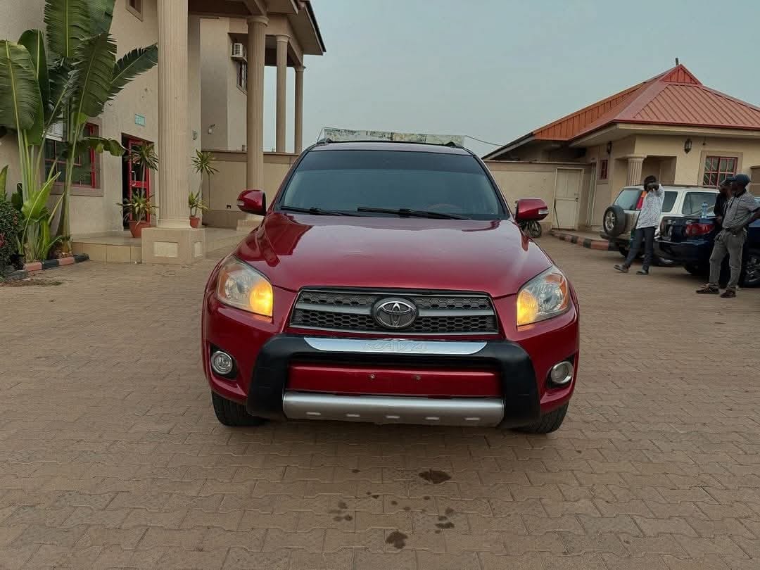 A picture of 2010 RAV4