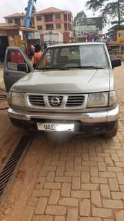 used nissan hardbody