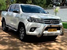 used toyota hilux