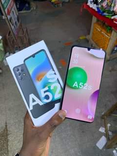 A picture of Samsung A52s