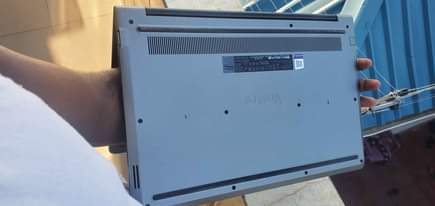 A picture of Dell vostro 5000 series