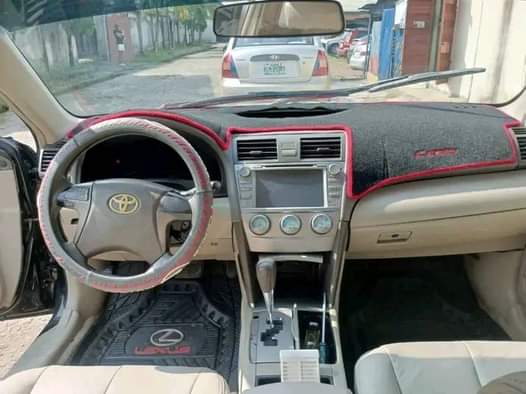 A picture of Serious buyers please 2008MODEL Toyota Camry Engine very silent Gear