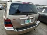 A picture of NIGERIA USED TOYOTA HIGHLANDER FOR SALE ENGINE AND GEAR IS