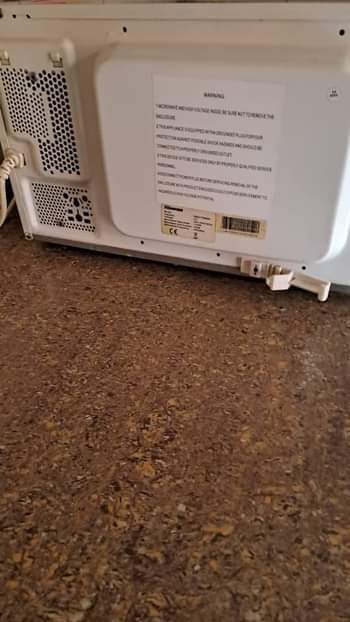 A picture of HISENSE 17L MICROWAVE