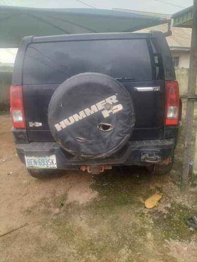 A picture of Hummer h3