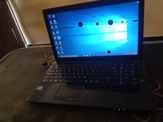 A picture of TOSHIBA SATELITE C50 core i3