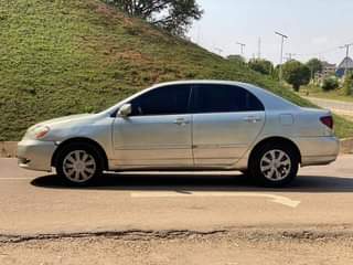 A picture of 2004 Toyota Corolla Le