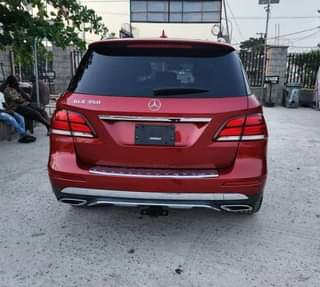 A picture of KinzzyAuto s LTD 08109018982 38 000 000 Refer and earn