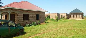 A picture of MATUGGA BAJJO 45M UGX Shell Hse of 4bedrooms sttg dnng
