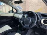 A picture of TOYOTA VITZ