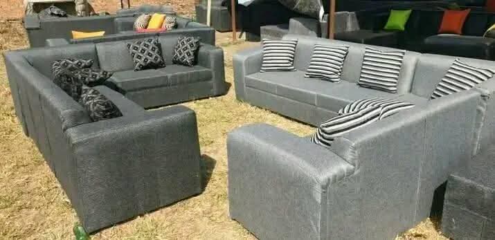 classifieds/furniture sofas