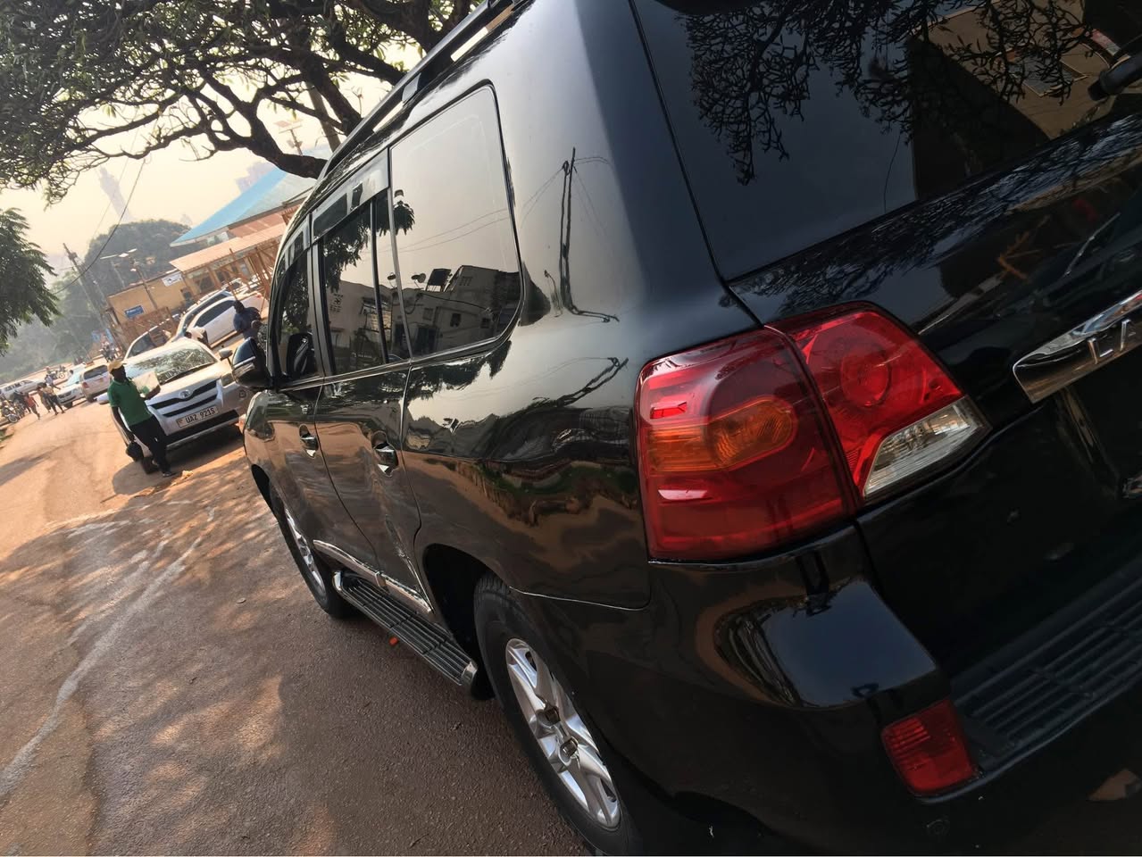 A picture of LAND CRUISER V8 130M PETROL ENGINE CALL OR WHATSAPP 0759133661