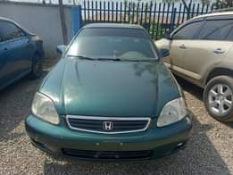 A picture of HONDA An Extremely Clean Used Honda civic 2002 With Original