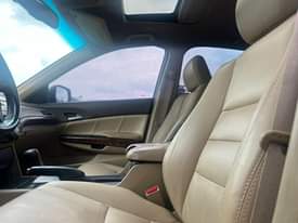 A picture of Sharp Honda Accord EXL 08