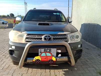 used toyota fortuner