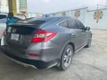 A picture of HONDA CROSSTOR 2013