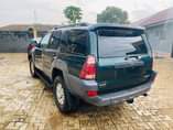 A picture of 2005 Toyota 4runner