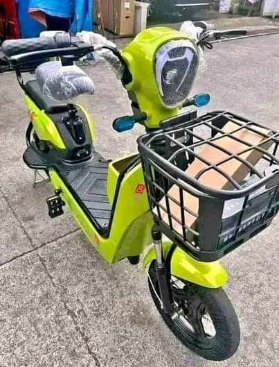 A picture of 2022 Scrooter Electric bikes