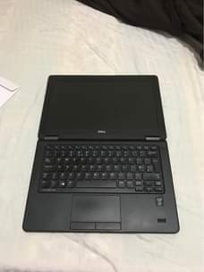 A picture of Dell E7450