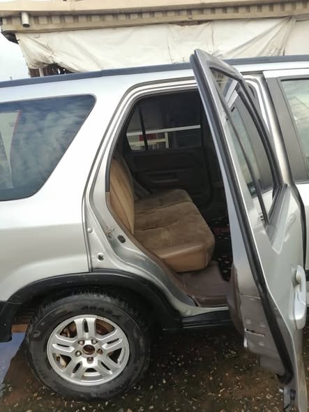 A picture of Clean HONDA CRV 2004