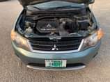A picture of Mitsubishi Outlander 2008