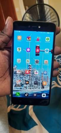 A picture of Tecno phantom 8