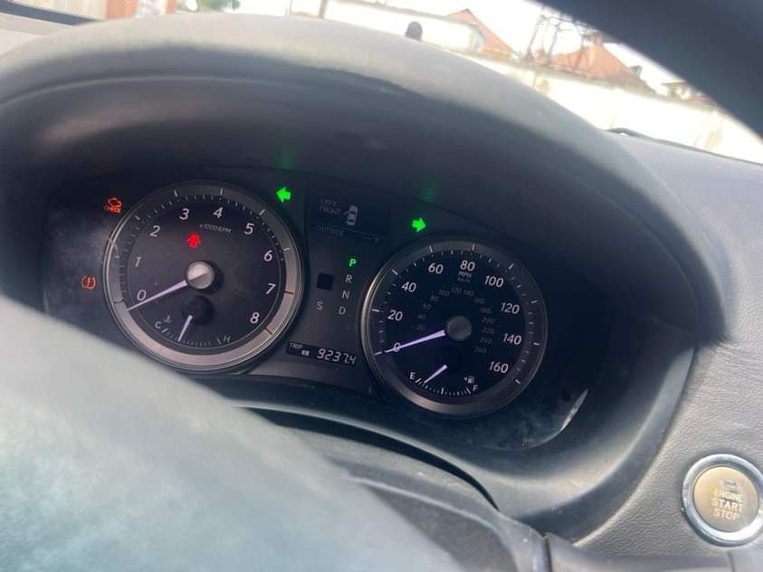 A picture of REGISTERED 2011 LEXUS ES350