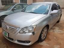 A picture of 2006 TOYOTA Avalon 2200000