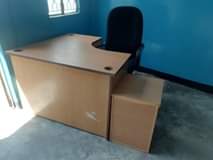 A picture of L shaped office Table for sale at 350k in Banda