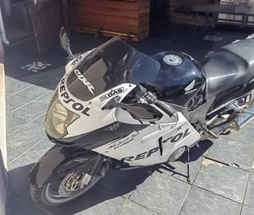 honda cbr