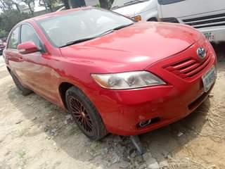 A picture of TOYOTA CAMRY