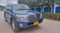 A picture of TOYOTA LANDCRUISER VX V8