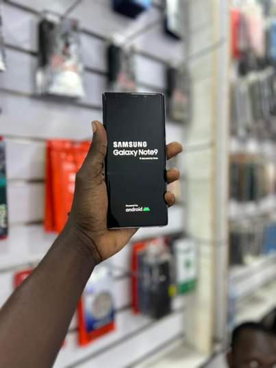 A picture of Samsung Galaxy Note 9 128Gb 8Gb Ram
