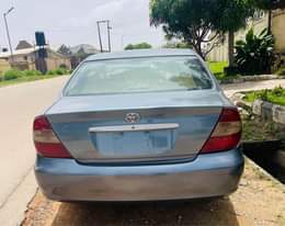 A picture of 2004 XlE