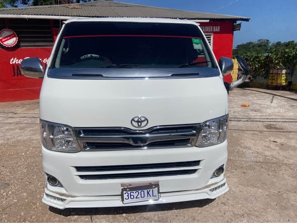 used toyota hiace