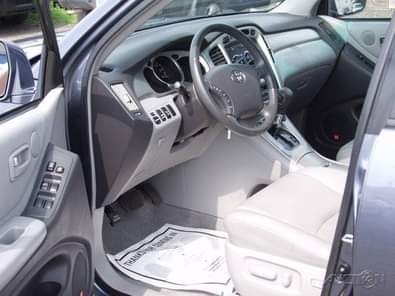 A picture of Tokunbo vehicle Toyota highlander 2006 the price is 2 5million