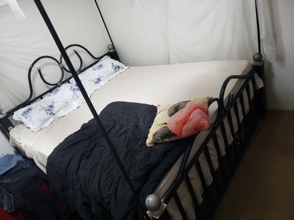 A picture of House hold items 0707800374 Abitwala byona mwaniriza