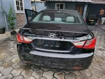 A picture of HYUNDAI SONATA 2012 NIGERIAN USED BUY AND DRIVE ENGINE GEAR