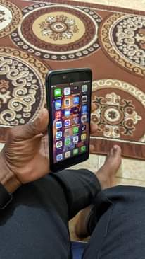 A picture of Iphone 8 Plus