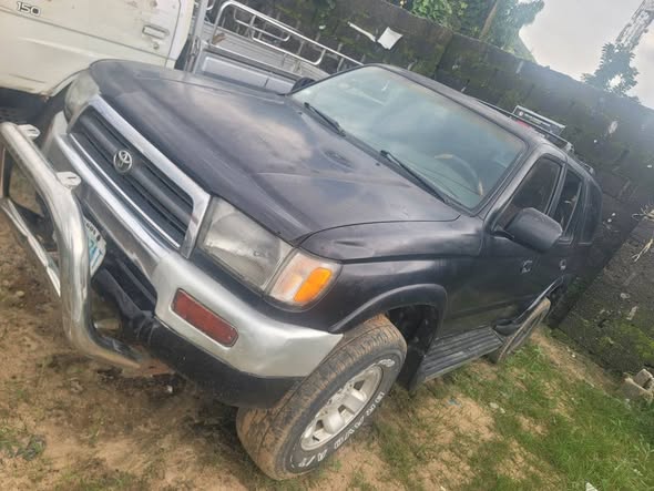 A picture of Toyota 4Runner