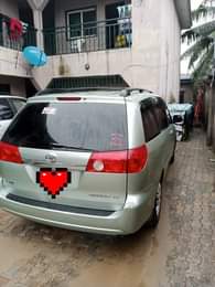 A picture of Clean Belgium Grade 2007 Sienna fir Sale Untampered Silent Engine
