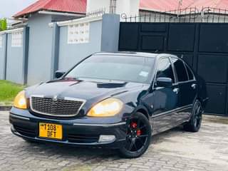 A picture of 2005 Toyota Brevis