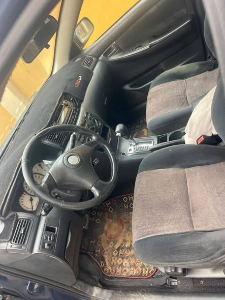 A picture of Toyota Corolla 2004 SE Register