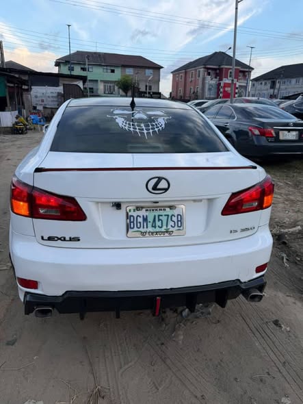 A picture of Registered 2008 is250 in absolute mint condition Call Whatsapp 08145342019