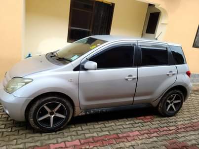 A picture of Car