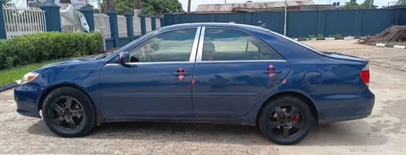 A picture of Toyota camry 2006 model