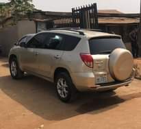 A picture of Toyota Rav4 2008 Baked on first body Fabric interior Ac